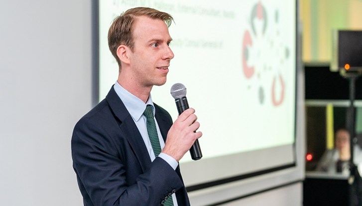 Deputy Consul General of Sweden in Shanghai Jakob Holthuis spoke at the “Reducing Food Waste” seminar